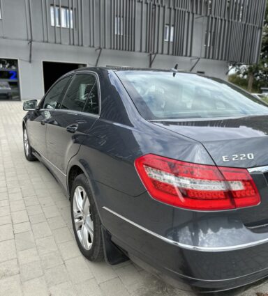 Mercedes E-Class, w212